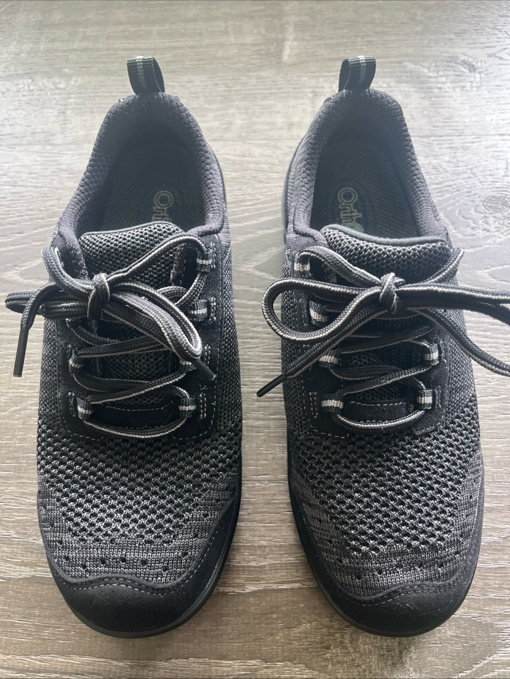Orthofeet Women's NEW Black canvas Knit Lace-Up Sneakers 6 medium.